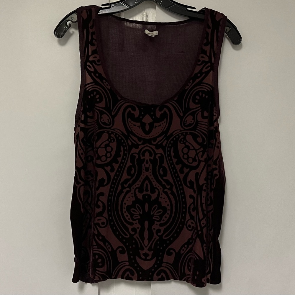 Well Loved Ecote Purple Velvet Top W/Side Slits, M